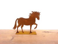 Rostiges Pferd "Cavallo" auf Platte